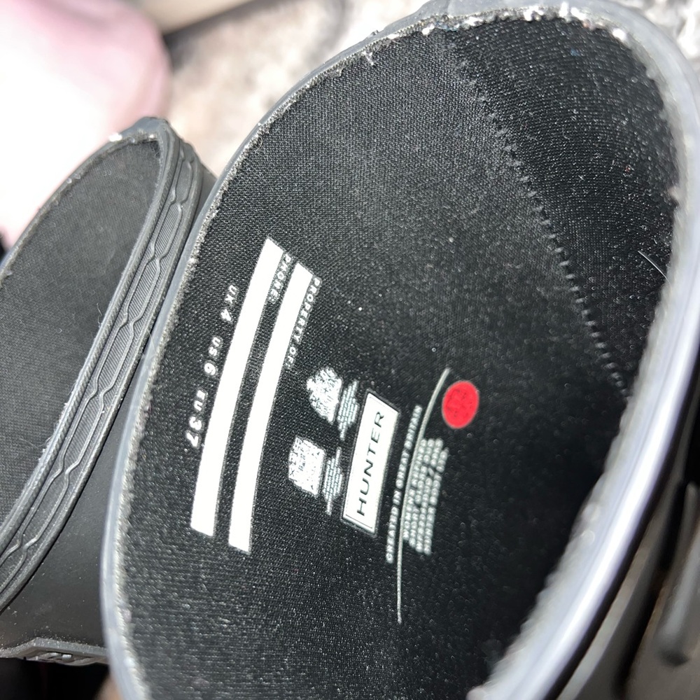 Hunter Classic Black Footwear - Picture 5 of 7